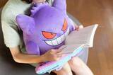 「『ポケモン』ゲンガーがPCクッションになって登場！作業が終わるまで「くろいまなざし」で逃げられない！？」の画像2