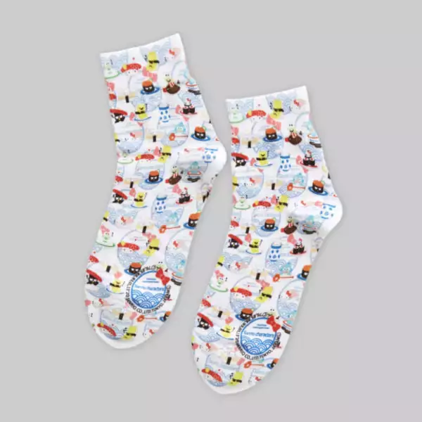 『サンリオ』x「靴下屋」コラボソックスが販売決定！クールなストリートライク&キャラがお寿司になったキュートなデザイン