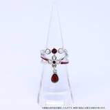 「『アイナナ』ŹOOĻ記念日2019の衣装をイメージした2連リング登場！雫型ストーン&衣装のえんじ色がアクセント」の画像3