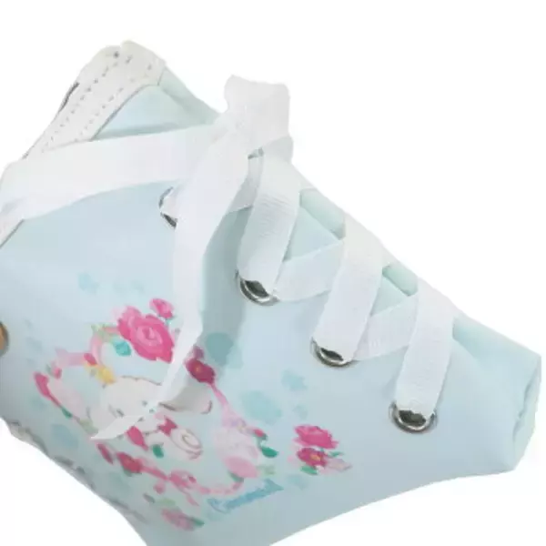 「『サンリオ』シナモロール&クロミのコスメポーチが登場！レースアップやリボンが可愛い全6種」の画像