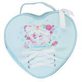 「『サンリオ』シナモロール&クロミのコスメポーチが登場！レースアップやリボンが可愛い全6種」の画像1