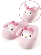 「サンリオ」×「グレイル」歩くたびにお耳がぴょこぴょこ♪履き心地抜群のかわいすぎるコラボスリッパが登場