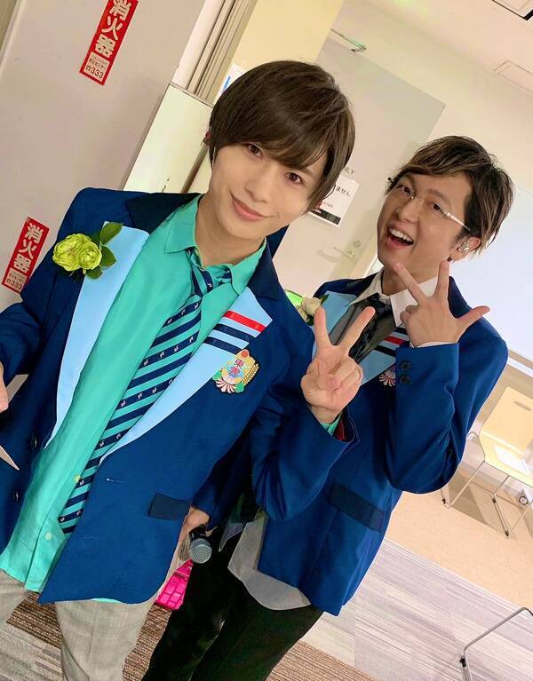 蒼井翔太さんの女装姿が美しすぎる 島﨑信長さん 古川慎さんらが出演した Dream Ing 配信イベントのオフショットまとめ 年10月5日 エキサイトニュース