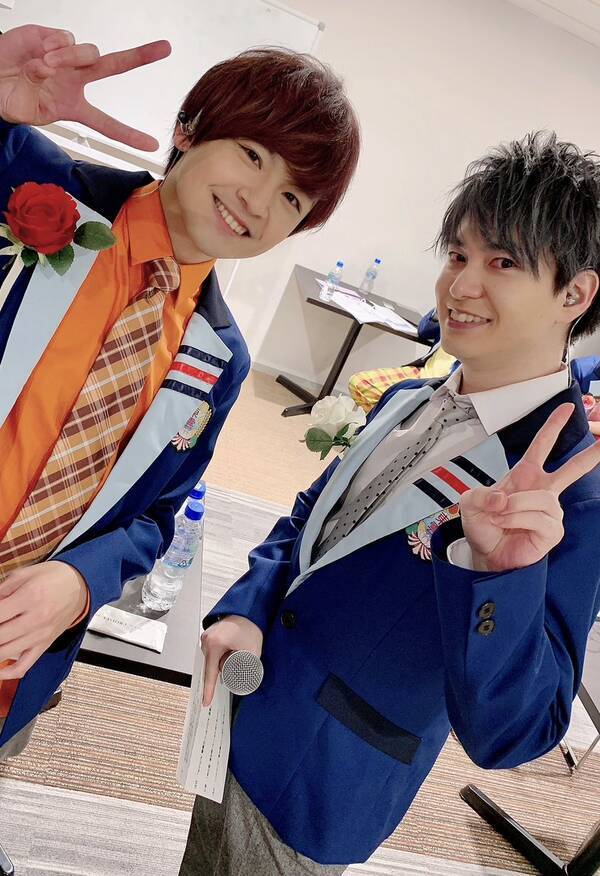 蒼井翔太さんの女装姿が美しすぎる 島﨑信長さん 古川慎さんらが出演した Dream Ing 配信イベントのオフショットまとめ 年10月5日 エキサイトニュース 蒼井翔太さんの女装姿が美しすぎる 島﨑信長さん 古川慎さんらが出演した Dream Ing 配信イベントのオフショットまとめ 年10月5日 エキサイトニュース