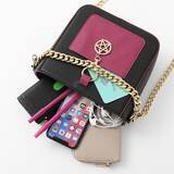 「『パラライ』4チームそれぞれのキャラをイメージした腕時計&バッグ全28種が登場！チームの繋がりやメンバーの魅力を表現」の画像44