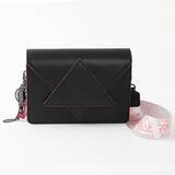 「『パラライ』4チームそれぞれのキャラをイメージした腕時計&バッグ全28種が登場！チームの繋がりやメンバーの魅力を表現」の画像13