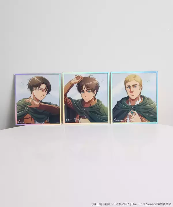 「「『進撃の巨人』×earth music&ecology Japan Label」コラボが6月5日予約開始！調査兵団マント風パーカーなど全15型」の画像