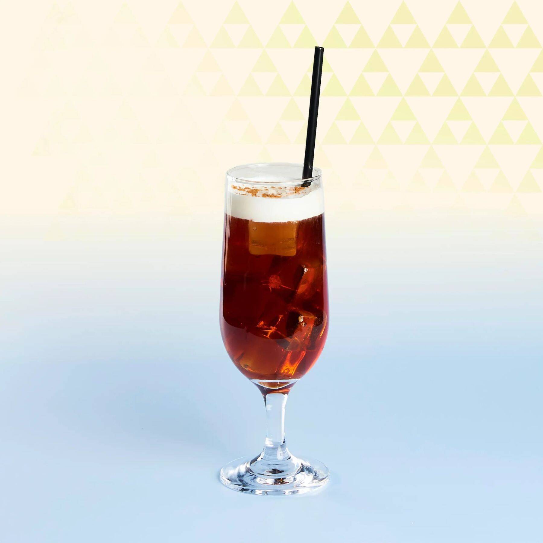 『逃げ上手の若君』×and GALLERYコラボカフェが7月15日開催！給仕姿の時行＆魅摩の婆裟羅パフェが登場