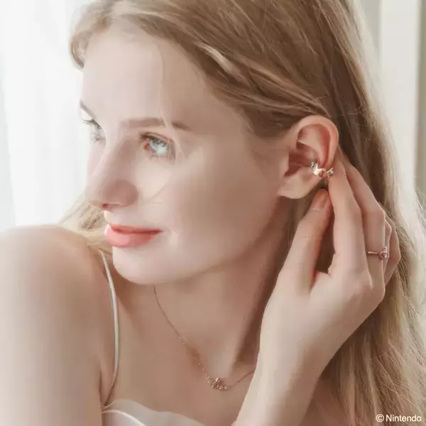 「「ピーチ姫×サマンサタバサ」コラボアイテムは26種！豪華絢爛なピンク尽くしで「お姫様になれちゃう…」」の画像