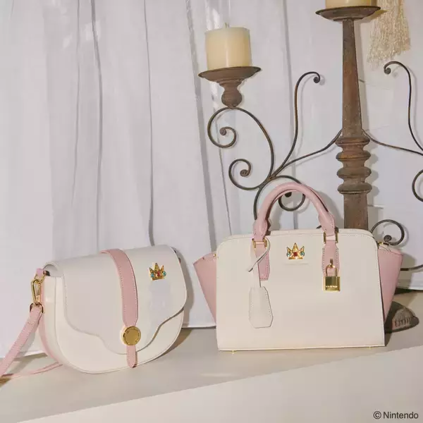 「「ピーチ姫×サマンサタバサ」コラボアイテムは26種！豪華絢爛なピンク尽くしで「お姫様になれちゃう…」」の画像