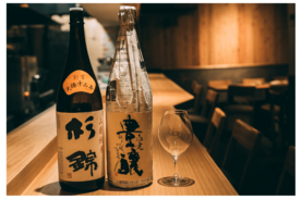 日本酒半合450円やユニークな創作料理を堪能！西荻窪に「日本酒バルどろん」オープン