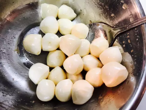 「【レシピ】和えるだけで最高の酒のアテが完成！「モッツァレラチーズのわさび和え」」の画像