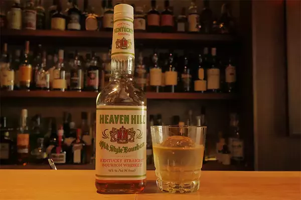 「女優・善知鳥いおが学ぶ！初心者でもわかるウイスキーの基礎をプロバーテンダーに教わってきた」の画像