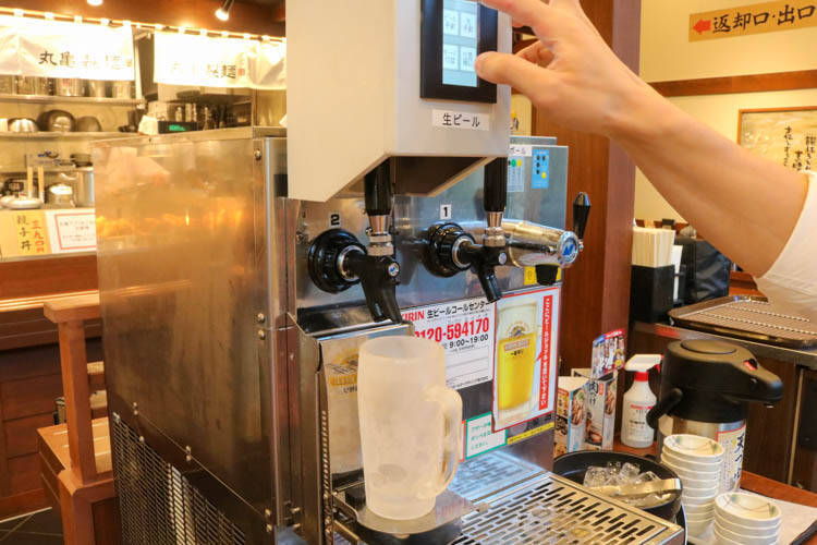 丸亀製麺の「1000円飲み放題」を体験レポ！最高すぎるシステム・メニュー・実施店舗をご紹介