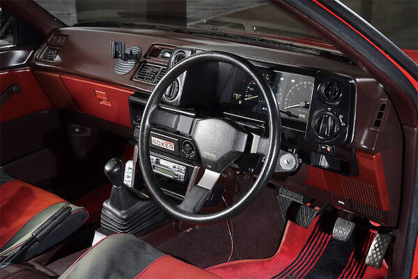 Ae86完全攻略シリーズ3 前期トレノ2ドア リトラのトレノはレビンより25mm長い では車重は 1985年式 トヨタ スプリンター トレノ 2ドア 1600gt アペックス Vol 2 22年8月14日 エキサイトニュース Ae86完全攻略シリーズ3 前期トレノ2ドア リトラのトレノはレビンより25mm長い では車重は 1985年式 トヨタ スプリンター トレノ 2ドア 1600gt アペックス Vol 2 22年8月14日 エキサイトニュース