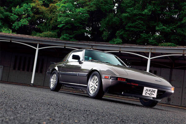スペシャリティーカーとして登場したが その中身は 1983年式 マツダ サバンナrx 7 ターボgt X Vol 1 2021年6月16日 エキサイトニュース