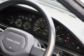 トヨタ初となるピラーレスの4ドアハードトップボディ｜1987年式 トヨタ カリーナED Gリミテッド　Vol.2