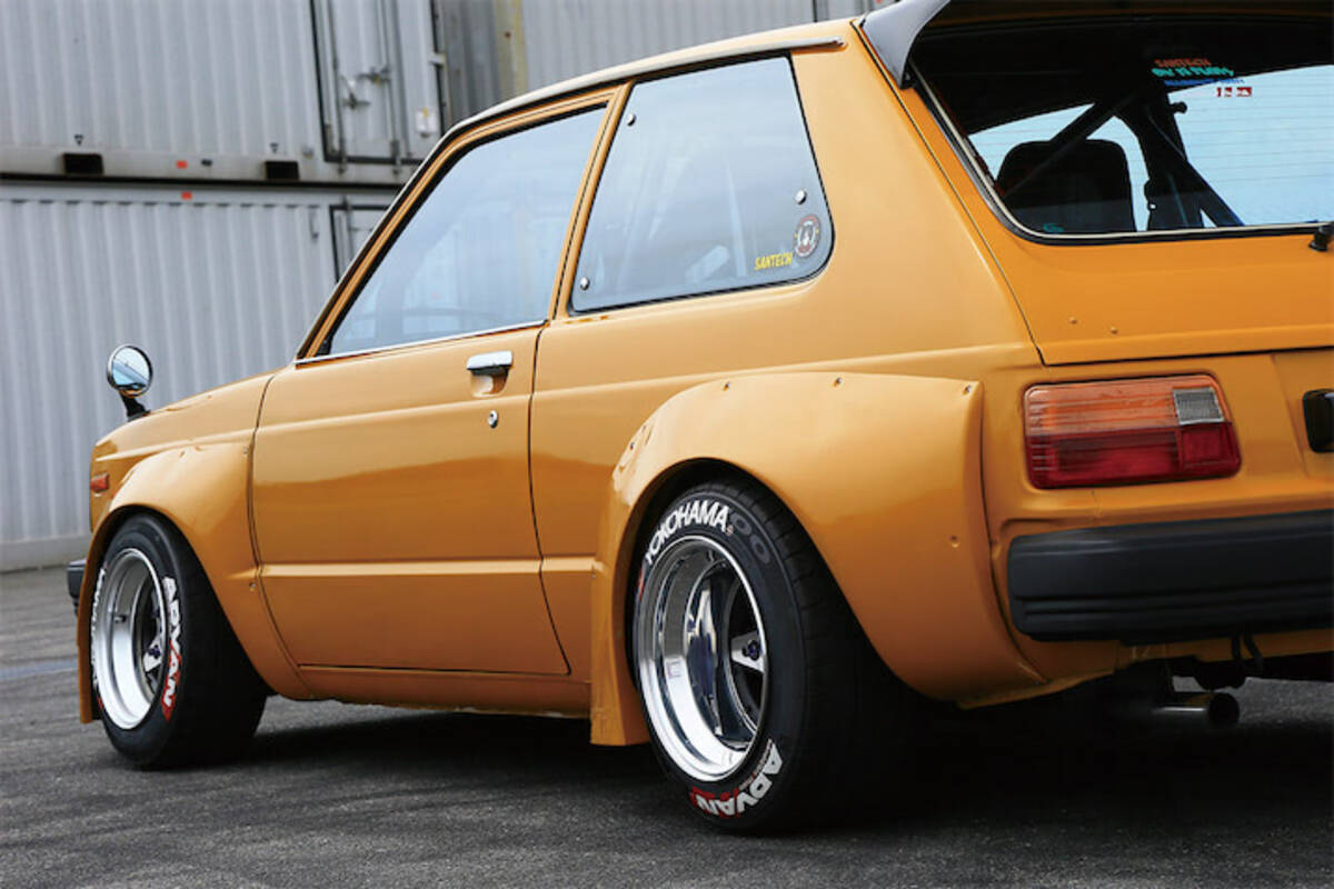 奥様も元kp61乗りということもあり 一家の一員としてすっかり馴染んでいるワイドボディ 1980年式 トヨタ スターレット Se Vol 3 21年11月日 エキサイトニュース 奥様も元kp61乗りということもあり 一家の一員としてすっかり馴染んでいるワイドボディ 1980年式 トヨタ スターレット Se Vol 3 21年11月日 エキサイトニュース