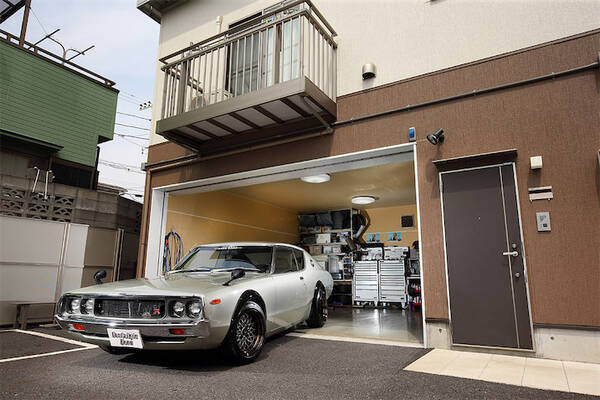 ガレージ内にはクルマ2台が収まり プラスaも魅力的なガレージハウス 1975年式 日産 スカイライン Ht 00 Gt 日産 フェアレディz Ver Nismo Vol 1 21年11月30日 エキサイトニュース