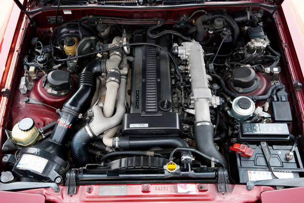 90年8月のマイナーチェンジで登場したスープラ初の280psエンジン搭載車 トヨタ スープラ 2 5gt ツインターボ リミテッド エアロトップ ３ 19年11月14日 エキサイトニュース