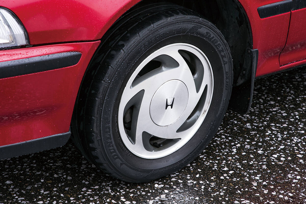 年 夢のリッター100psを達成した Vtec搭載車の急先鋒 ホンダ インテグラ 3ドアクーペ Xsi Vol 1 年3月18日 エキサイトニュース