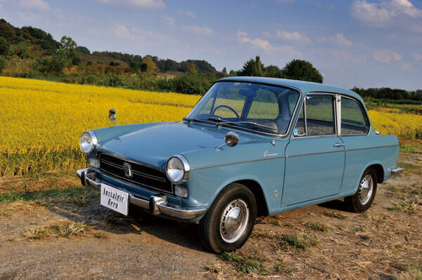 イタリア生まれのデザインをまとった国産車 名前もセダンの伊語 ベルリーナ に 68年式 ダイハツ コンパーノ ベルリーナ 1000 2ドア スーパーデラックス Vol 1 年4月3日 エキサイトニュース