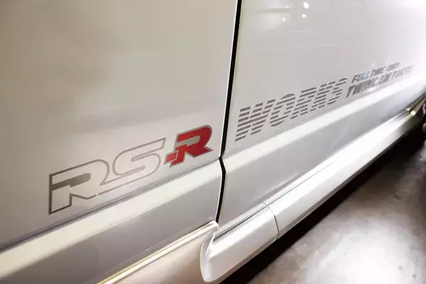 「誰もが手に入れることのできた ワークスマシンのような存在感｜スズキ アルト ワークス RS-R 1」の画像
