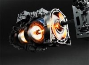 ロータリーエンジンが11年ぶりの復活！？マツダ新型「MAZDA MX-30 Rotary-EV」が発表！Rの名を冠した特別仕様車も。