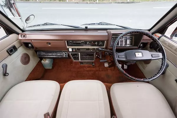 9人 10人乗りの車 ハイエースとキャラバンのグレード解説 21年10月8日 エキサイトニュース 9人 10人乗りの車 ハイエースとキャラバンのグレード解説 21年10月8日 エキサイトニュース