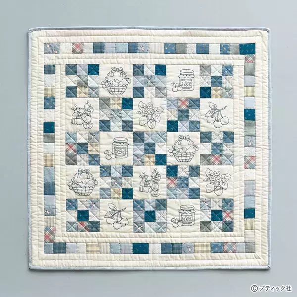 「四角つなぎとブルーワークのタペストリー」の作り方