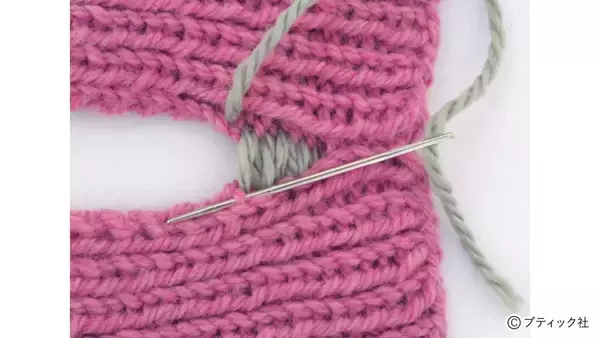 「「1目ゴム編みのハンドウォーマー」の編み方」の画像