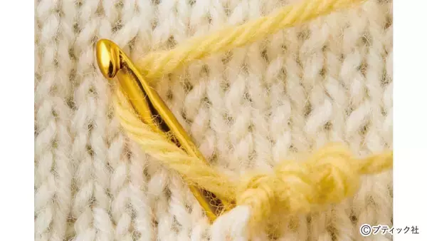 「編み込み模様のパターン「小花」の編み方」の画像