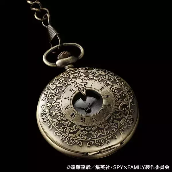 「『SPY×FAMILY』ロイド・アーニャ・ヨルをイメージしたアンティーク風懐中時計が再販決定！」の画像