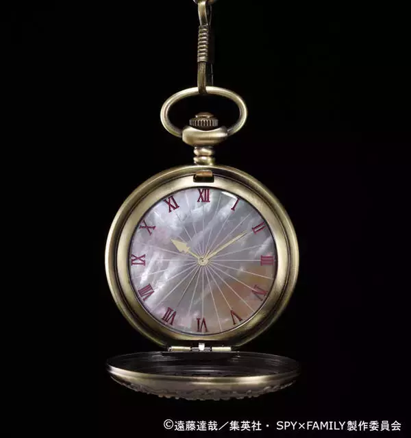 「『SPY×FAMILY』ロイド・アーニャ・ヨルをイメージしたアンティーク風懐中時計が再販決定！」の画像