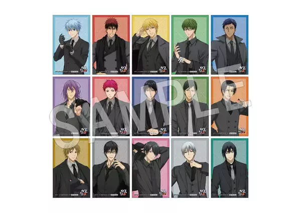 「『黒子のバスケ』黒スーツの描き下ろしグッズが「ジャンプフェスタ2023」に登場！ミニキャライラストのグッズも！アクスタや缶バッジなど」の画像