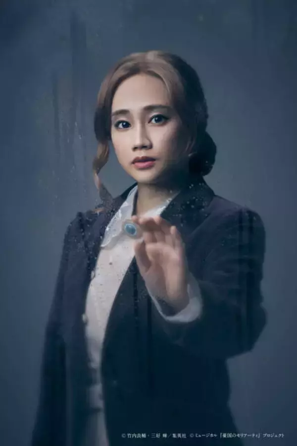 「ミュージカル『憂国のモリアーティ Op.4 -犯人は二人-』最新キービジュアルが公開！出演キャスト勢揃いのビジュアルに、公演への期待がますます高まる」の画像