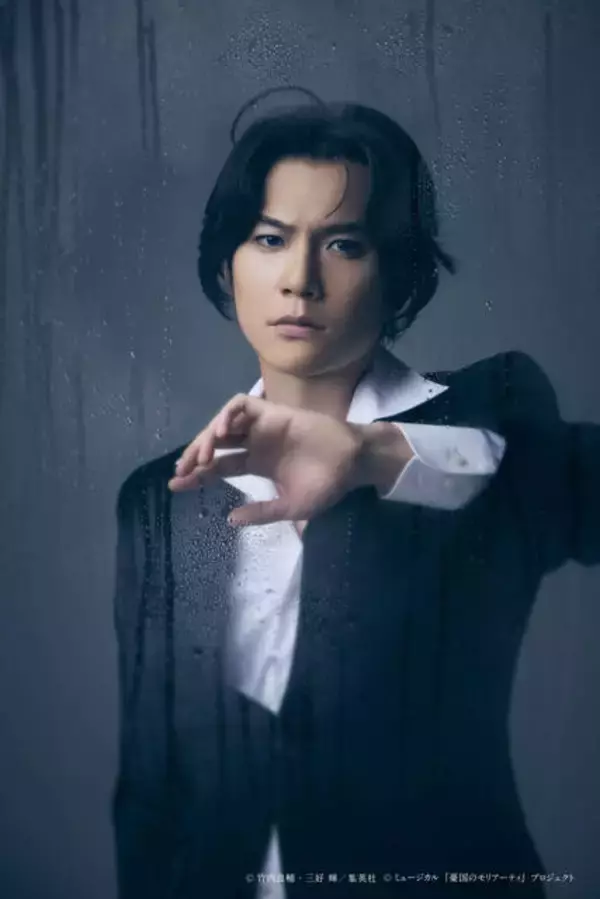「ミュージカル『憂国のモリアーティ Op.4 -犯人は二人-』最新キービジュアルが公開！出演キャスト勢揃いのビジュアルに、公演への期待がますます高まる」の画像