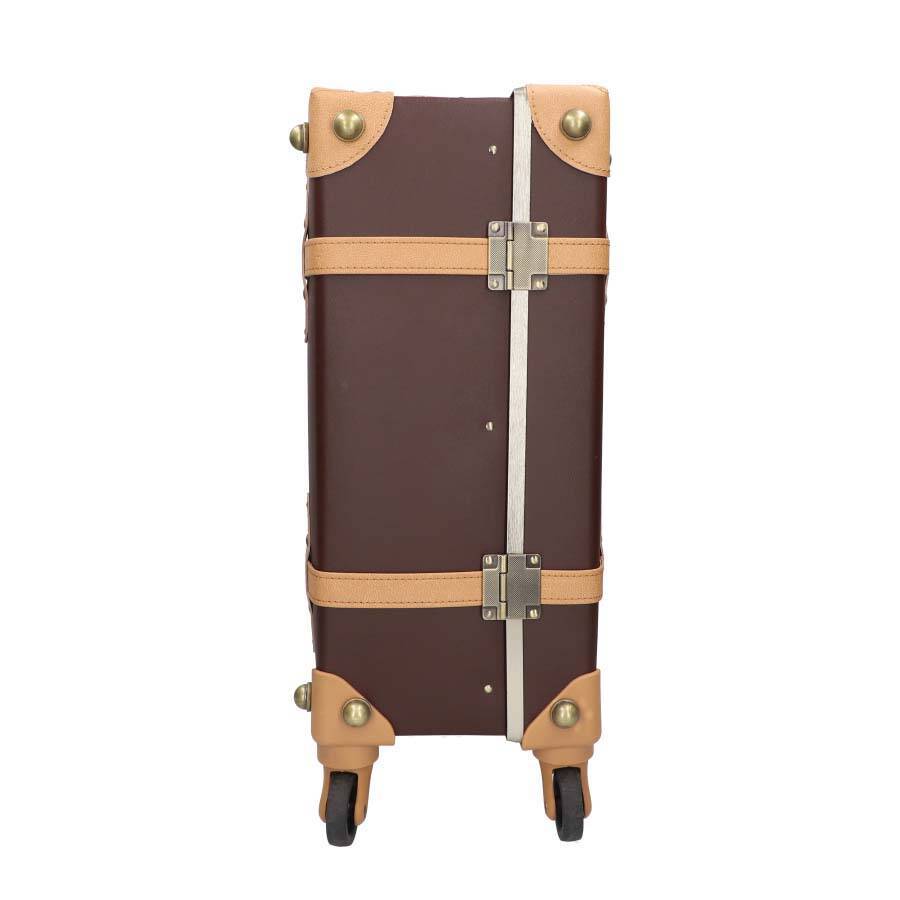 『ハリー・ポッター』よりホグワーツ生のトランクをイメージしたキャリーケースが発売決定！「マホウドコロ」での展示も