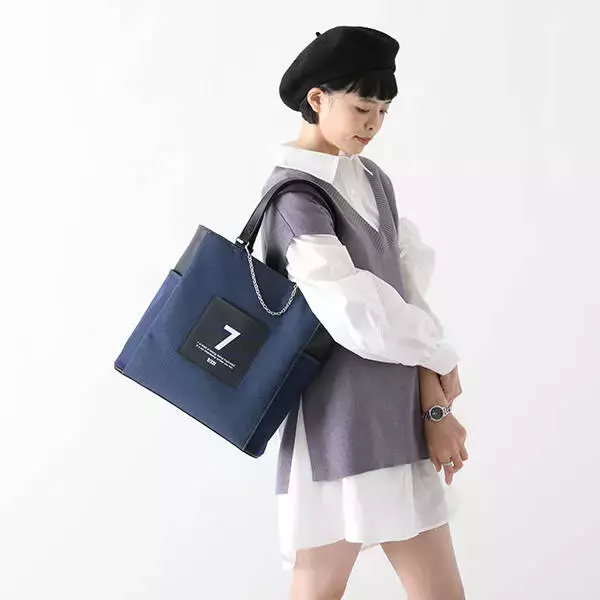 「『ブルーロック』千切豹馬や凪誠士郎モデルのバッグ、腕時計が発売。全8種がラインナップ」の画像