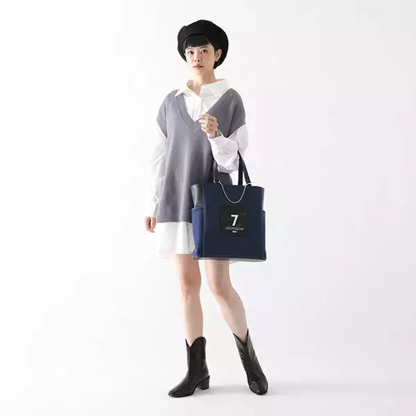 「『ブルーロック』千切豹馬や凪誠士郎モデルのバッグ、腕時計が発売。全8種がラインナップ」の画像