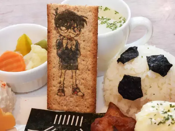 「【体験レポ】食べる前から心がいっぱい！『名探偵コナン』ライブ・ミュージアムのカフェメニューがエモすぎる」の画像