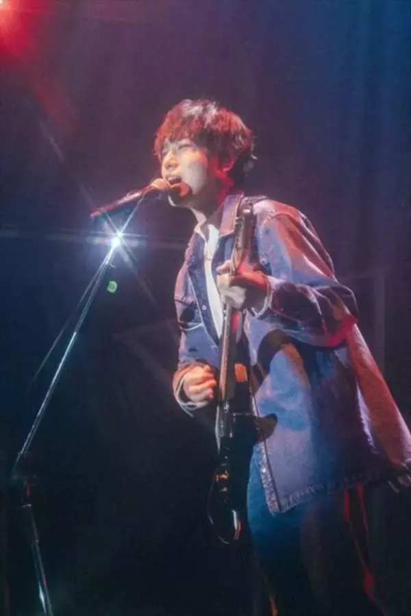「梶原岳人、2日間連続でワンマン＆アコースティックライブを開催！オフィシャルレポート到着」の画像