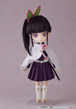 『鬼滅の刃』栗花落カナヲがドール化！髪飾りや日輪刀、隊服まで繊細な仕上がり！目もボディも可動式で、視線やポーズを自由に変えられる