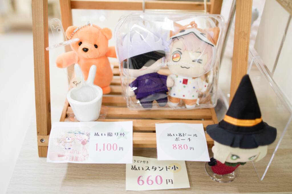 ぬい活の捗る天国が東池袋にあった…？  ハンドメイドのぬい服専門店『nuinui洋服店』を紹介してみる