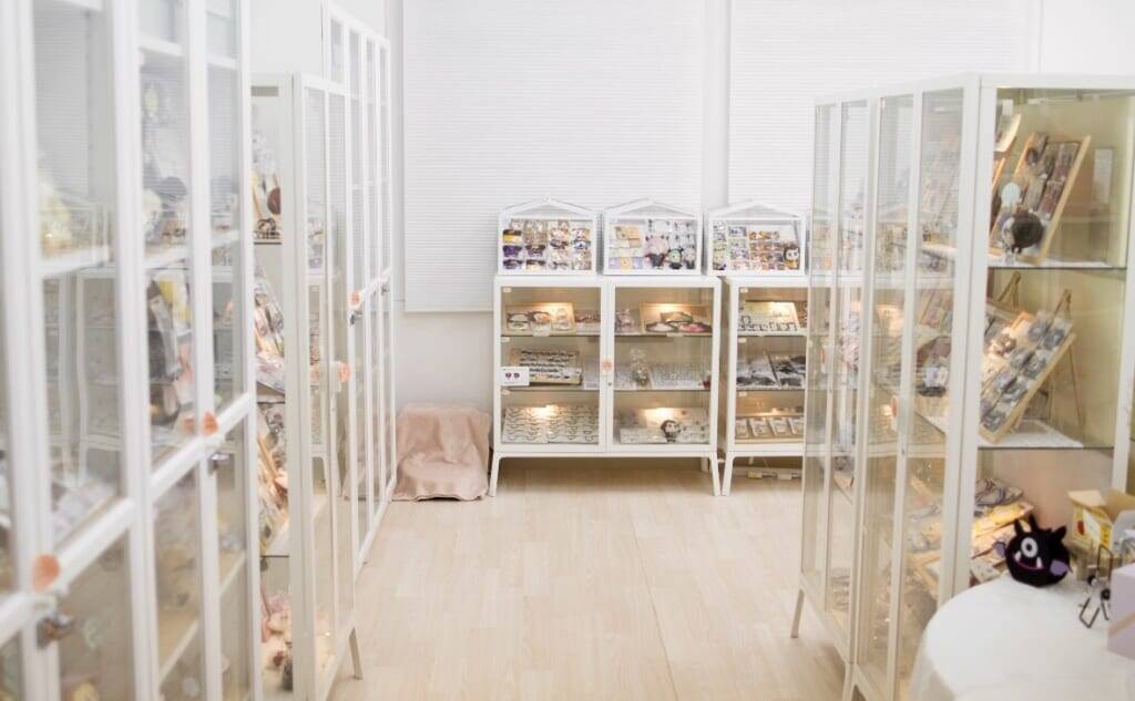 ぬい活の捗る天国が東池袋にあった…？  ハンドメイドのぬい服専門店『nuinui洋服店』を紹介してみる