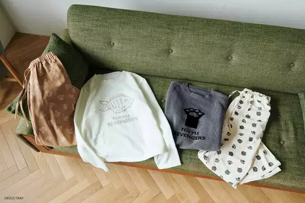 「『東京リベンジャーズ』のルームウェアやジュエリーウォッチなど、ファッションアイテムの予約受付が開始。キャラのモチーフを散りばめた使いやすいデザインがポイント」の画像