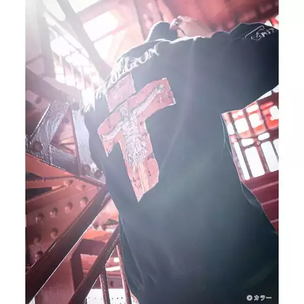 「『エヴァンゲリオン』×アパレルブランド「glamb」が初コラボ！」の画像