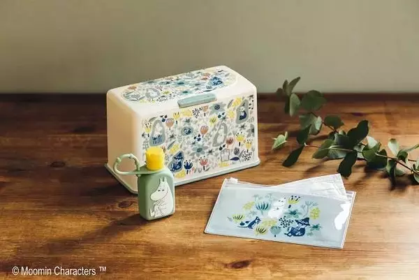 「『ムーミン』と「studio CLIP」がコラボ♪ 持ち手がムーミン＆ニョロニョロの傘など、可愛いグッズ多数！」の画像