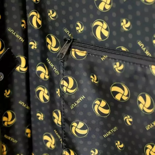 「『ハイキュー!!』キャリーケース登場！ クラシカルデザインで大人ファンにもおすすめ♪」の画像