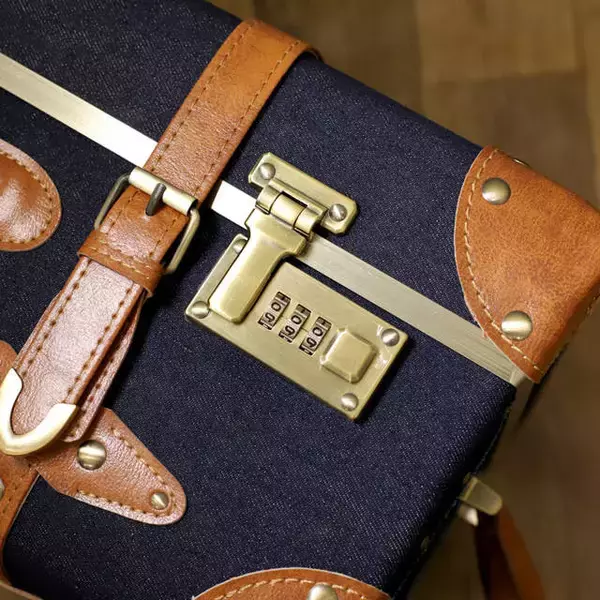 「『ハイキュー!!』キャリーケース登場！ クラシカルデザインで大人ファンにもおすすめ♪」の画像